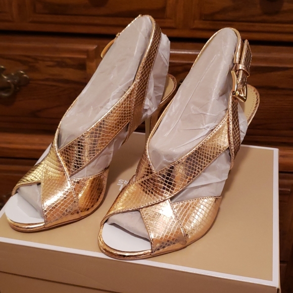 Michael Kors Becky Slingback Sandals - Picture 4 of 7
